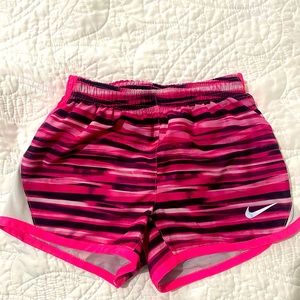Girls Nike 3-4 years shorts